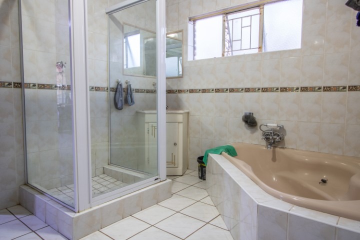 1 Bedroom Property for Sale in Die Bult North West